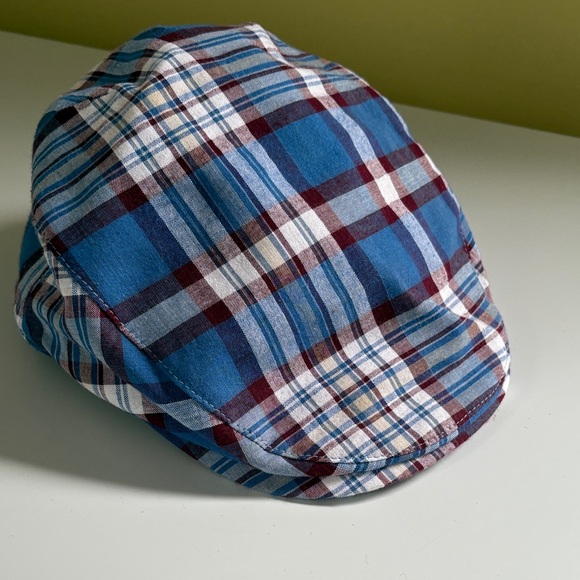 Bailey of Hollywood Blue/Burgundy Poet 100 Cotton Plaid Flat Cap NWOT Size Small - Picture 1 of 9